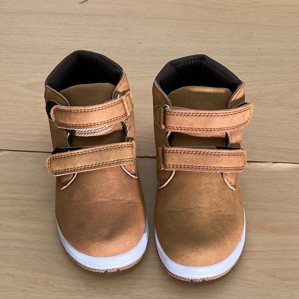 Size 8 toddler boy boots